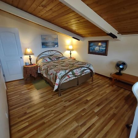 Banyan Tree Sanctuary Guest House Kalaoa Ngoại thất bức ảnh